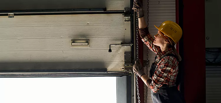 Addressing Common Garage Door Stoppage Issues in Eastpointe, MI