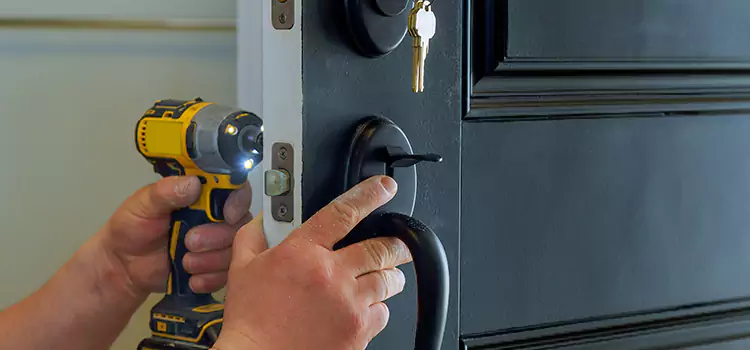 Commercial Door Lock Installation Eastpointe